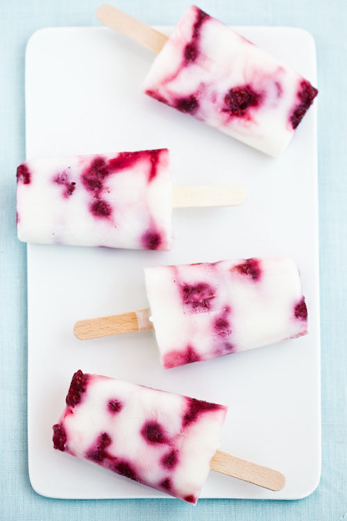 Gourmand: Yogurt and raspberry ice cream