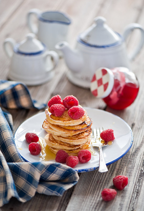 Mini pancakes with raspberries by Anna Verdina