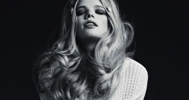 Cicciolinas: Valerie Van Der Graaf and Amber Anderson by Stian Foss