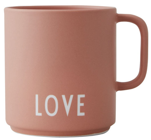 Favourite cup with handle Love by Design Letters