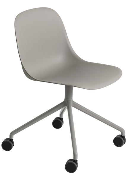 Fiber Side Chair Swivel Base with Castors by Muuto